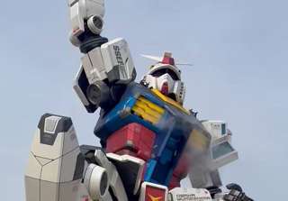 【画像】万博ガンダム、ダサすぎるｗｗｗｗｗ