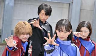 【悲報】仮面ライダーシリーズ最新作さん、コスプレお遊戯会感がえげつないことになってしまう